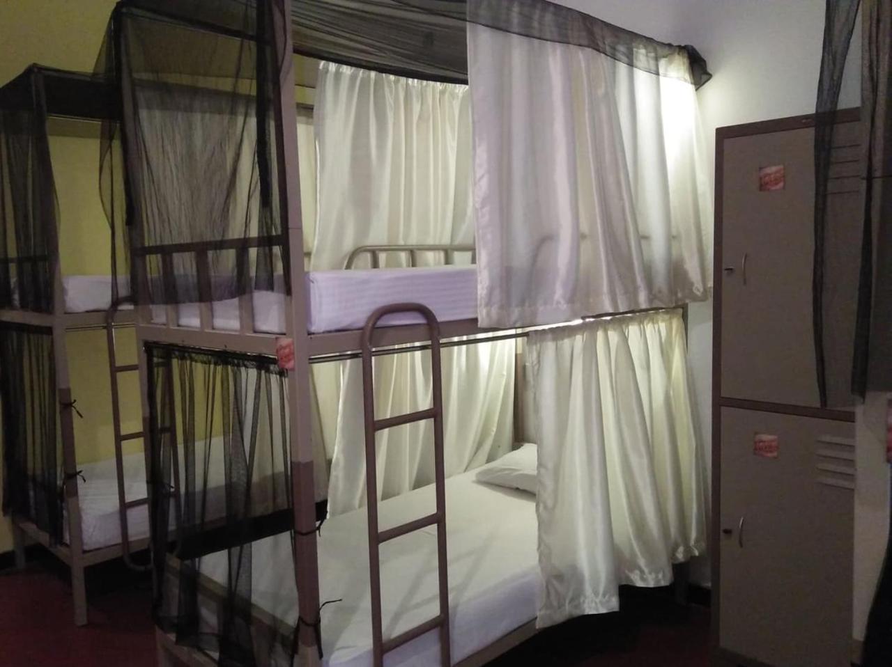 Space Garden Hostel Mirissa Luaran gambar
